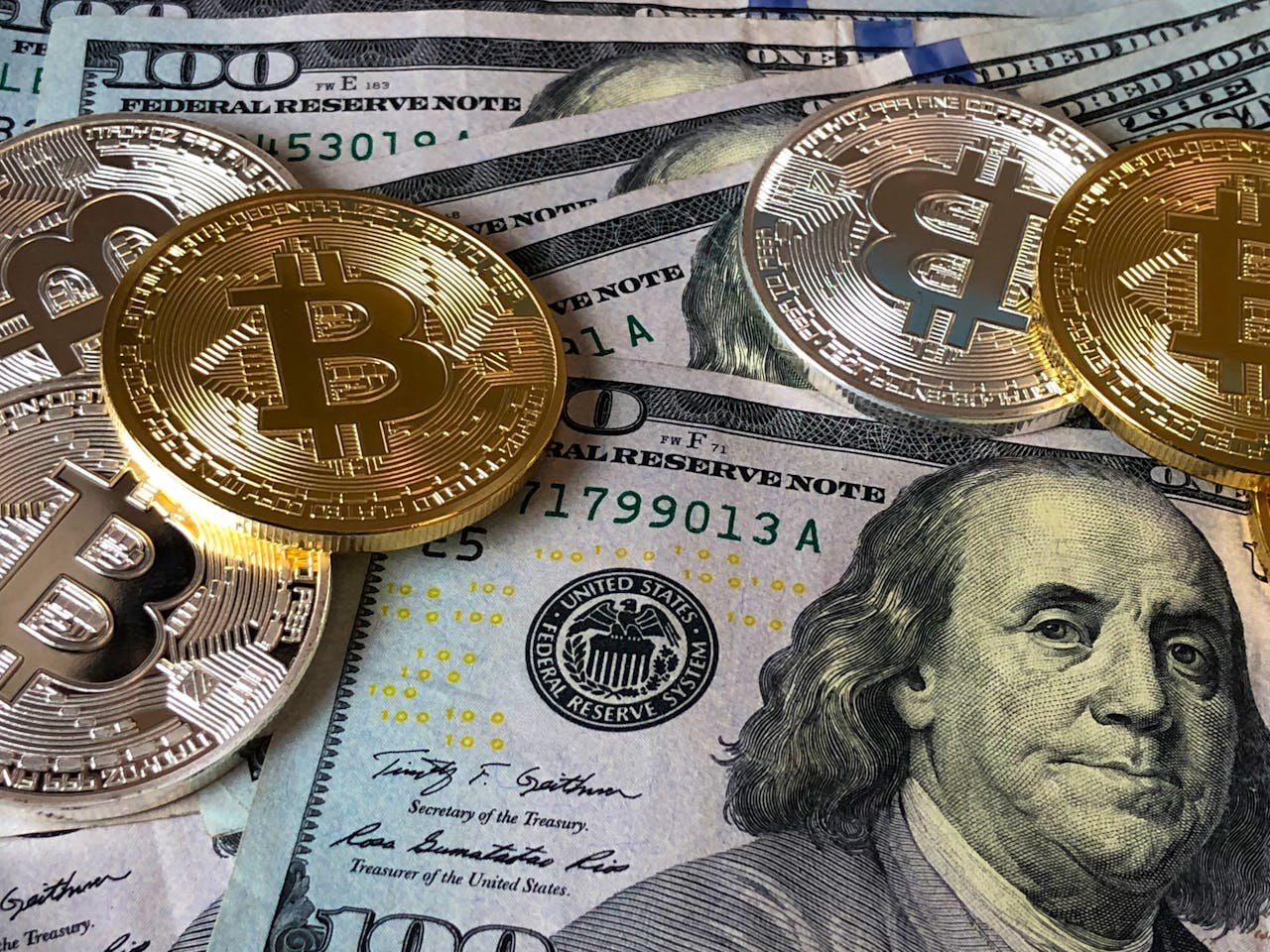 Como a economia digital impulsiona novos negócios? Veja 8 formas!